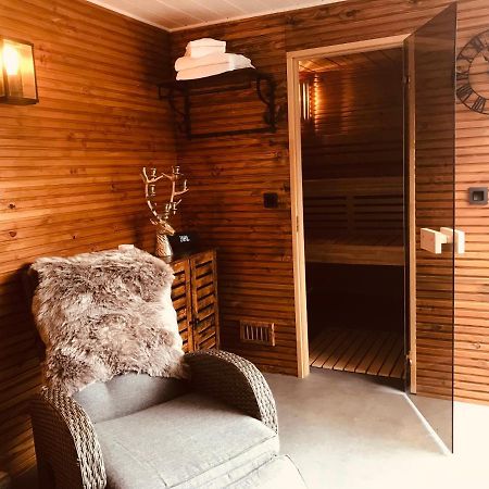 Hotel Le Fenil Celles  외부 사진