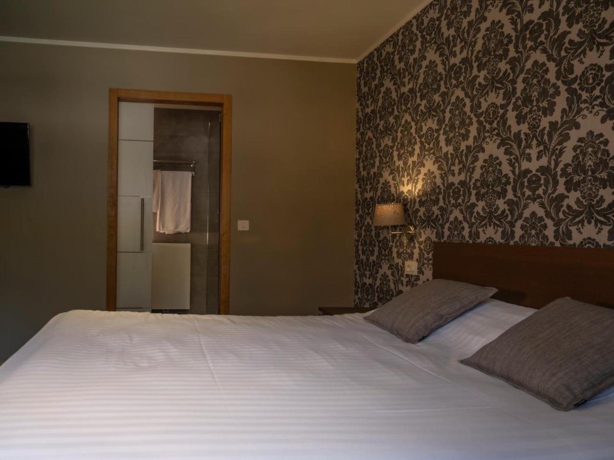Hotel Le Fenil Celles  외부 사진