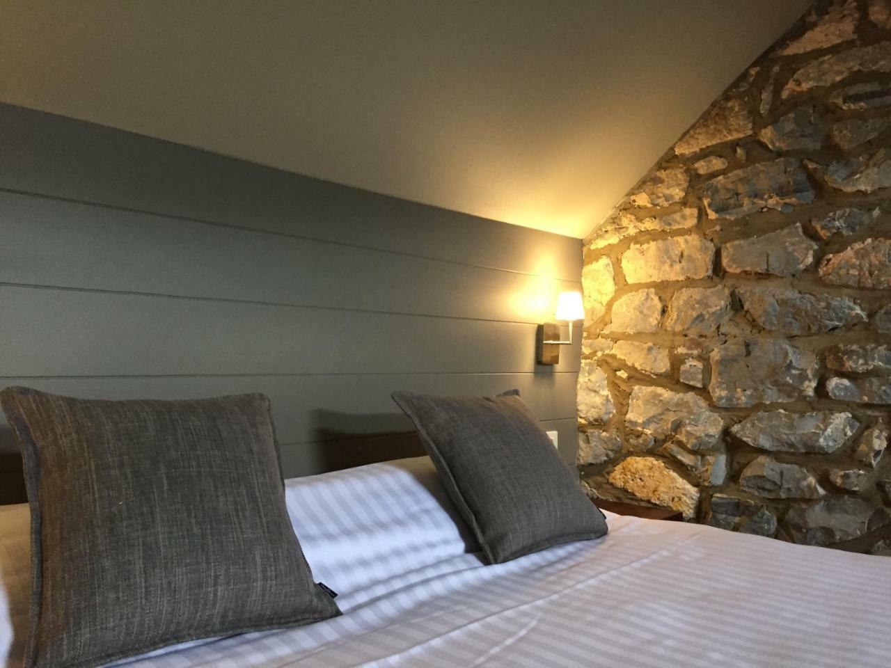 Hotel Le Fenil Celles  외부 사진