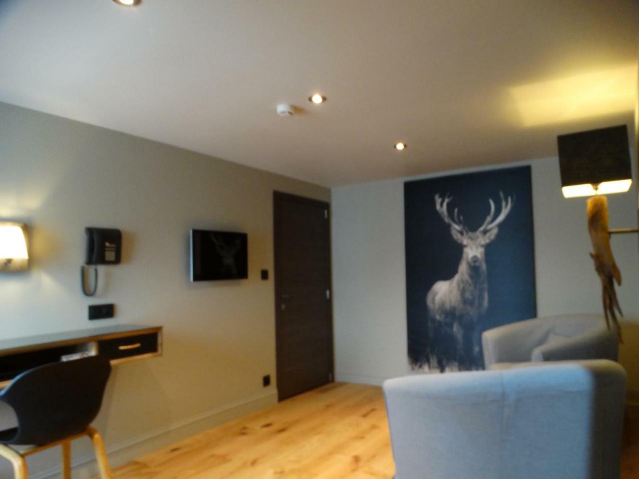 Hotel Le Fenil Celles  외부 사진
